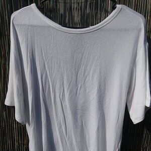 Gap Short Sleeve White Top Lightweight Peekaboo & Tied Back -  XS